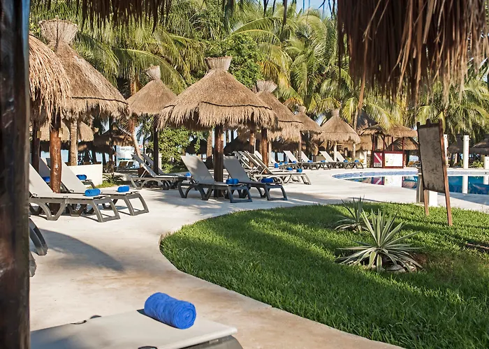 Iberostar Waves
