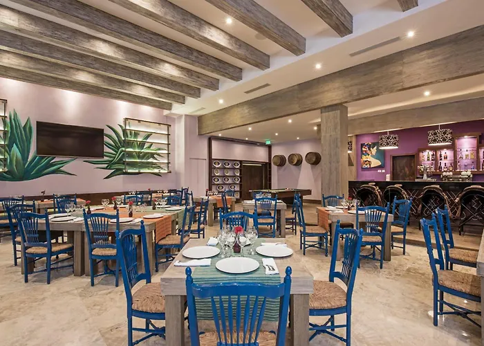 Iberostar Waves Resort 5*