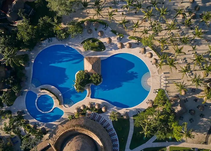 Iberostar Waves